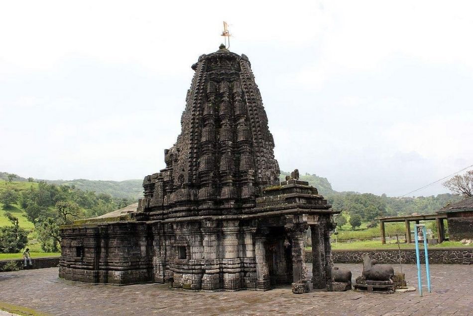 Day 10–11: Bhimashankar Jyotirlinga Darshan
